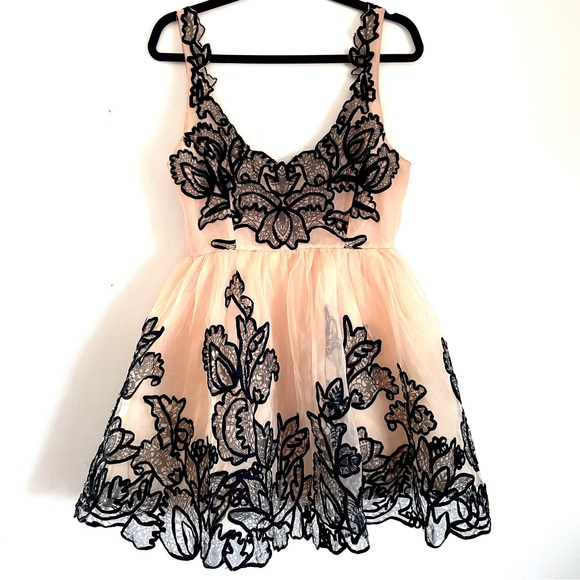 Anthropologie Maeve Sleeveless V-Neck Lace Fit And Flare Mini Dress Size 6 NWT - Picture 6 of 15